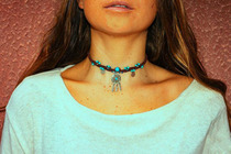 Spanish Choukérs hand for retro brown lace green pine stone silver Feather Pendant Necklace necklace