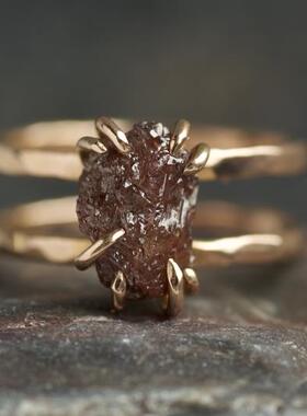 仿古原始棕色钻石另类订婚戒指