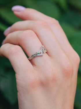 女士纯银天然真正小祖母镶嵌戒指