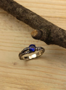 蓝宝石钻石树枝树皮订婚白金戒指