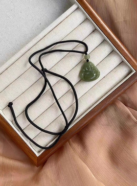 天然和田玉佛公吊坠女本命弥勒佛大肚佛项链手工编织闺蜜生日礼物