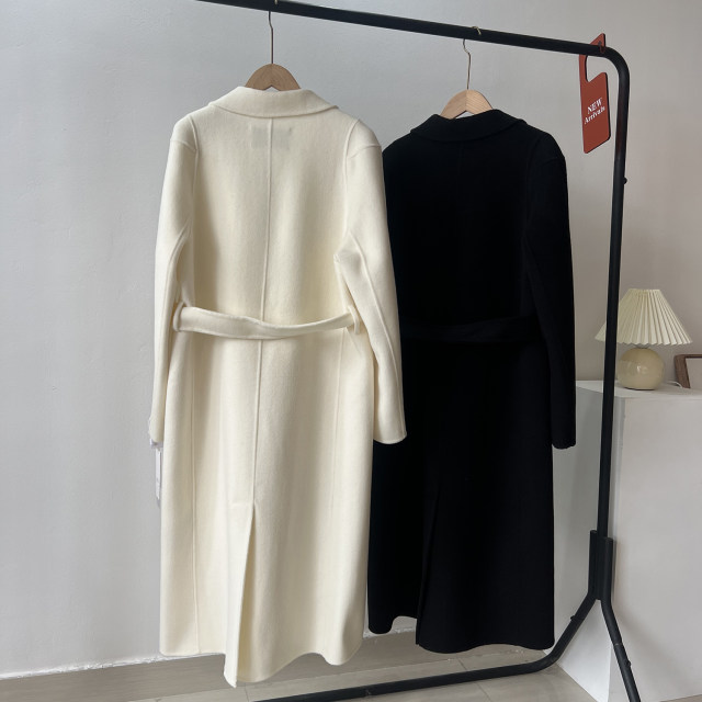 2025年秋冬新款白色双面羊绒大衣女长款系带钻扣羊毛呢子外套女厚