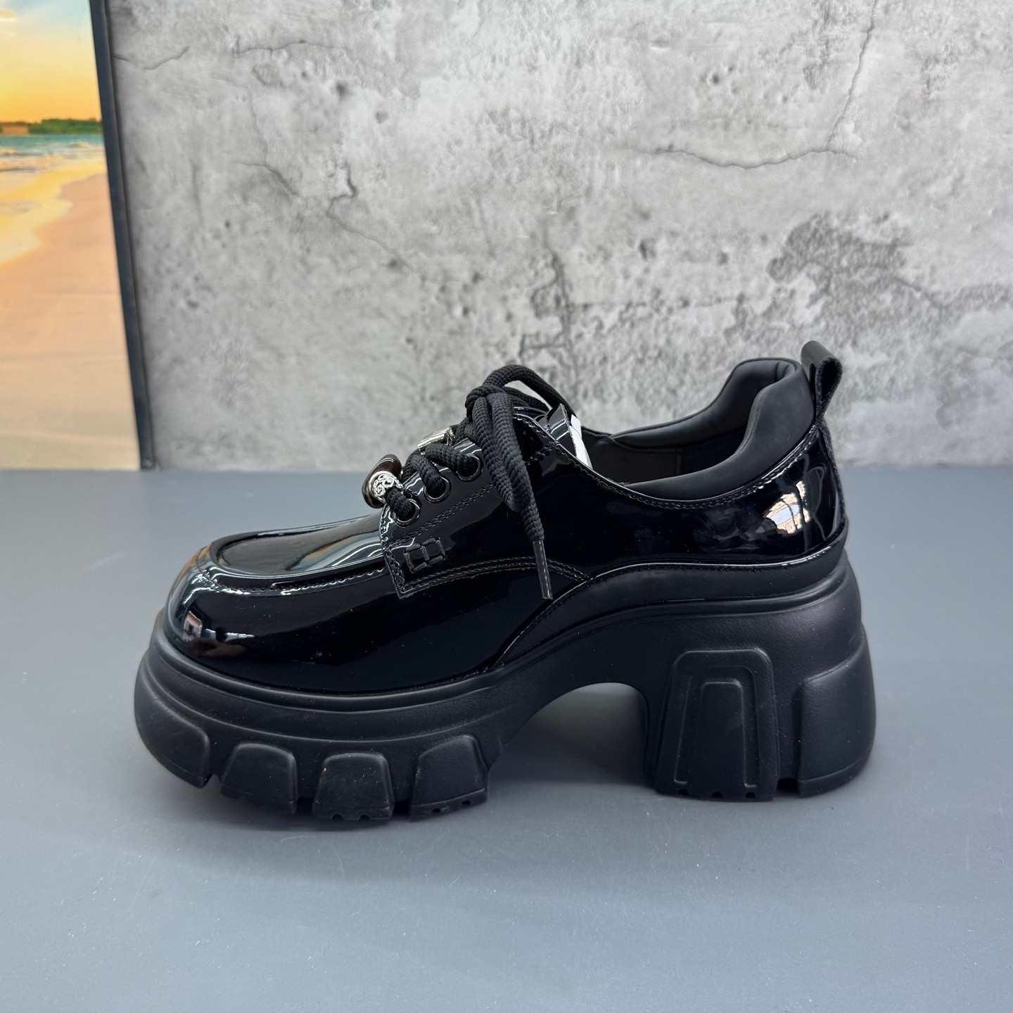 2026春季新款撤柜断码英伦风时尚百搭厚底增高深口纯色单鞋女鞋,淘宝优惠券,粉丝福利购,淘宝优惠卷