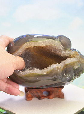 水晶玛瑙石骷髅头摆件工厂店直销