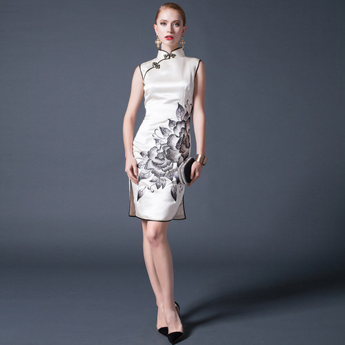 品尚华服真丝名媛白优雅绣花修身女短款礼服旗袍裙刺绣旗袍连衣裙 - 图1