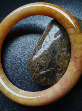 已结缘 精品橘粉色圆条手镯55圈印尼珊瑚玉手环手牌果冻老坑料