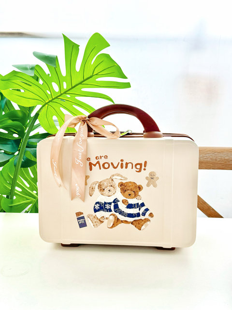 Baby gift full moon gift newborn meeting gift box clothes thickened set gift gift high-end maternal and baby supplies winter