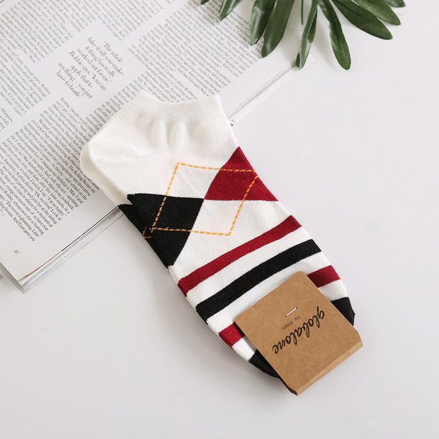 韩国东大门代购男袜子英伦风菱格子商务棉袜短筒袜子中筒袜船袜潮,淘宝优惠券,粉丝福利购,淘宝优惠卷