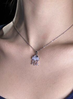 轻奢淡蓝色精致锁骨设计感气质