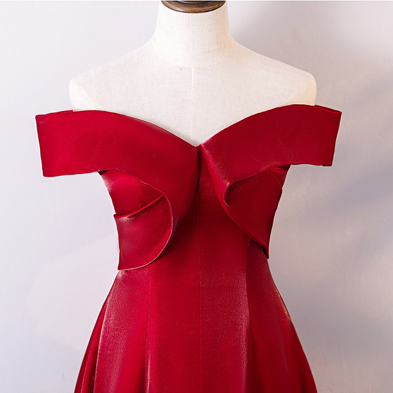 中长女红色新娘婚纱优雅气质高贵 豪满庭礼服/晚装