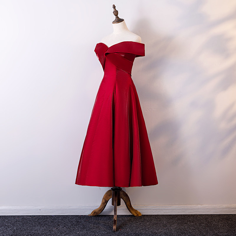 中长女红色新娘婚纱优雅气质高贵 豪满庭礼服/晚装