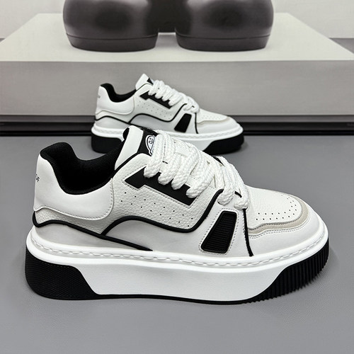 大码小白鞋男潮鞋子男款2026新款春秋透气运动休闲鞋皮面男士板鞋 - 图0