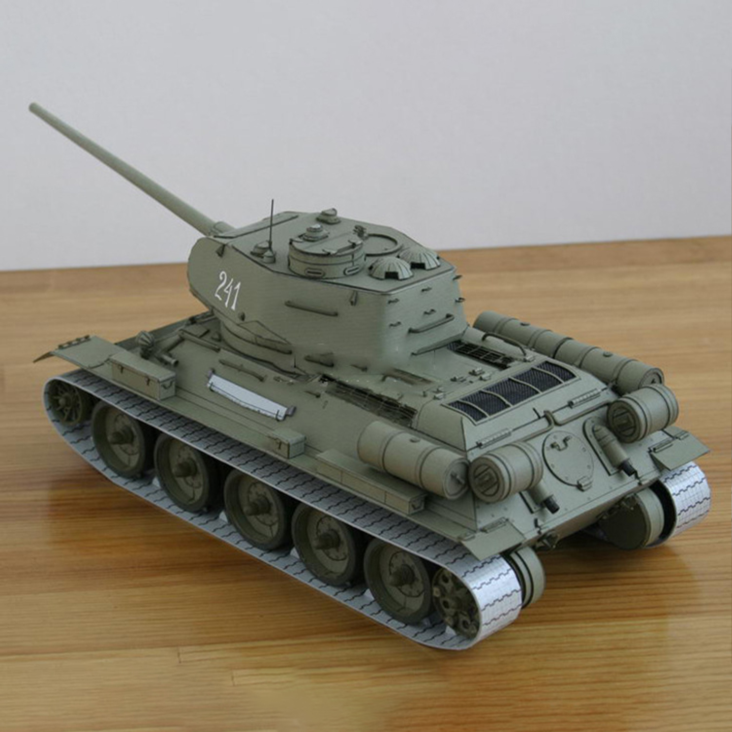 坦克世界1比25苏联T-34中型坦克纸模型T-34/85 modelik版 手工DIY - 图0