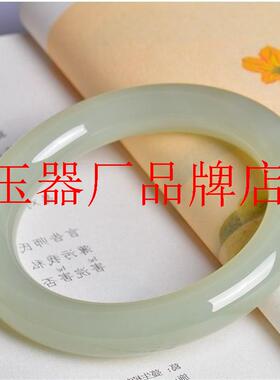 老矿和田玉晴水色手镯山料胖圆条青白玉镯子精品玉石少女款青玉镯