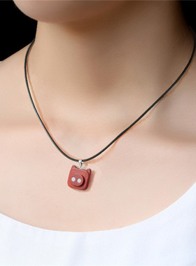 原创小猪方猪吊坠檀木手工创意