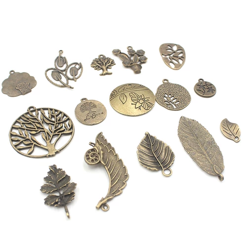 Ретро аксессуар, аксессуары, браслет из бисера ручной работы, подвеска, в цветочек