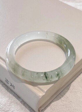 黄子韬推荐天山翠手镯