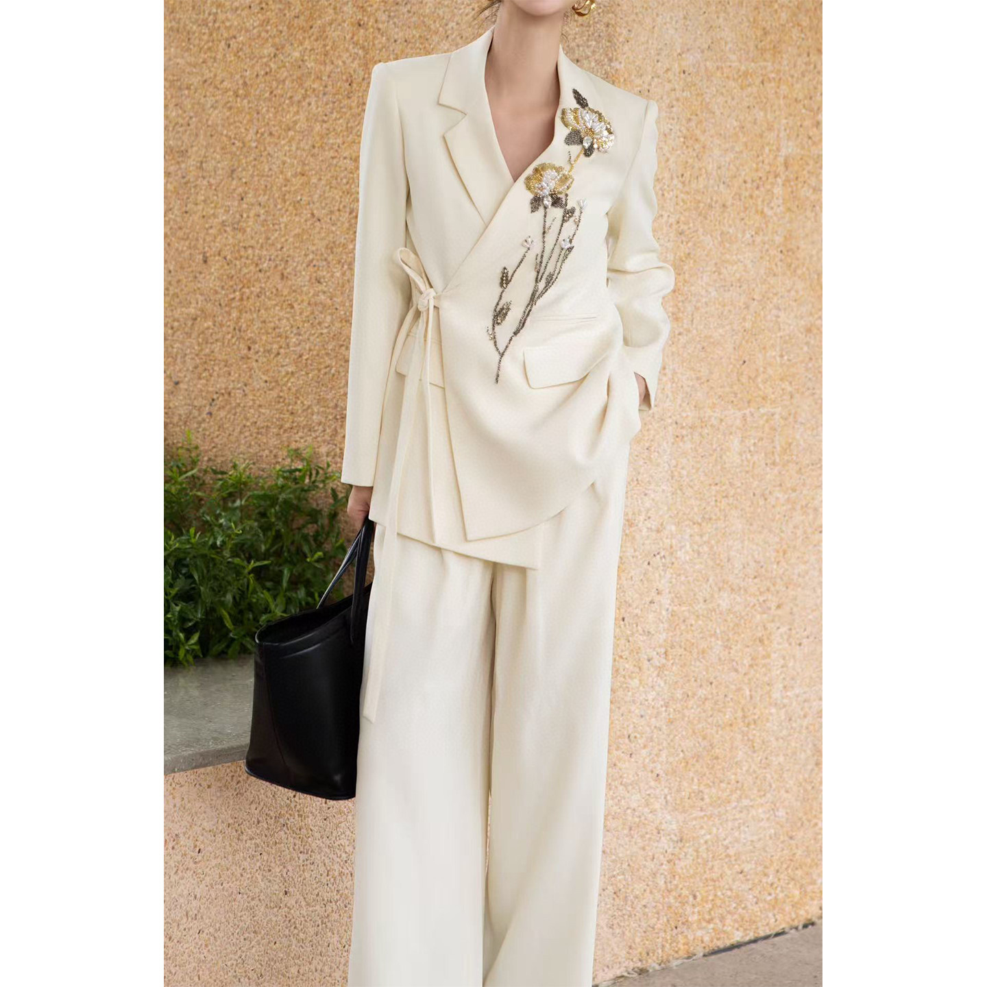 轻熟优雅风西装套装女高级感重工钉珠绑带阔腿裤两件套通勤西服秋,淘宝优惠券,粉丝福利购,淘宝优惠卷