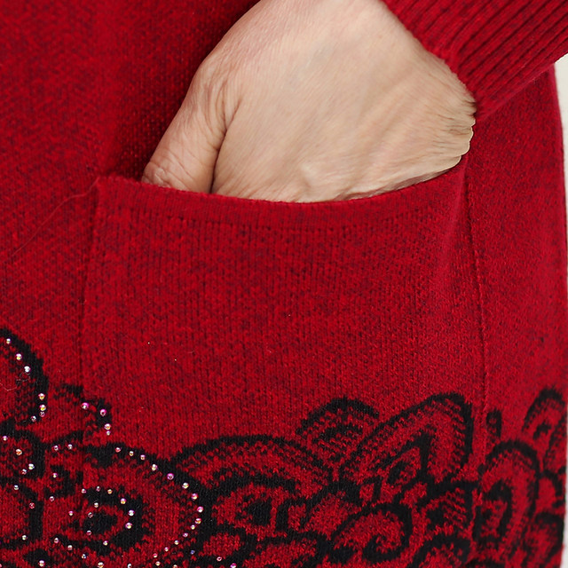 Grandma's autumn and winter sweater plus fleece jacket for elderly women