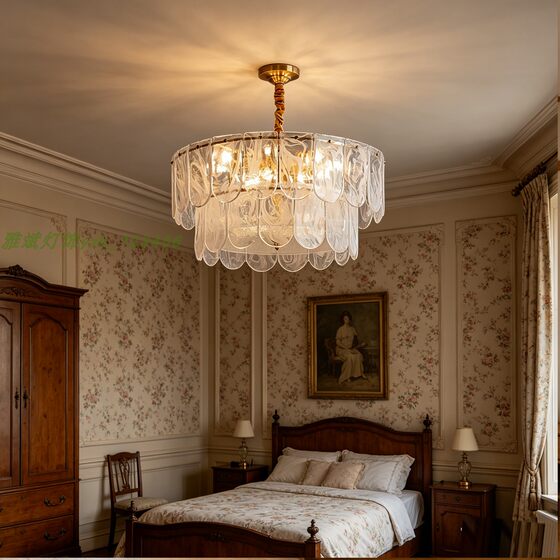 Light luxury living room chandelier model room copper lamp modern simple atmospheric glass crystal lamp restaurant atmosphere bedroom lamp