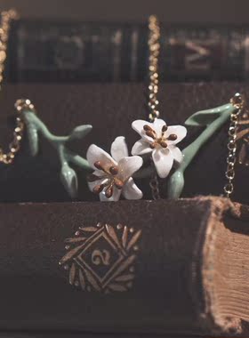 GOODAFTERNINEE泰国设计师纯洁高雅荣誉神圣 百合花 项链