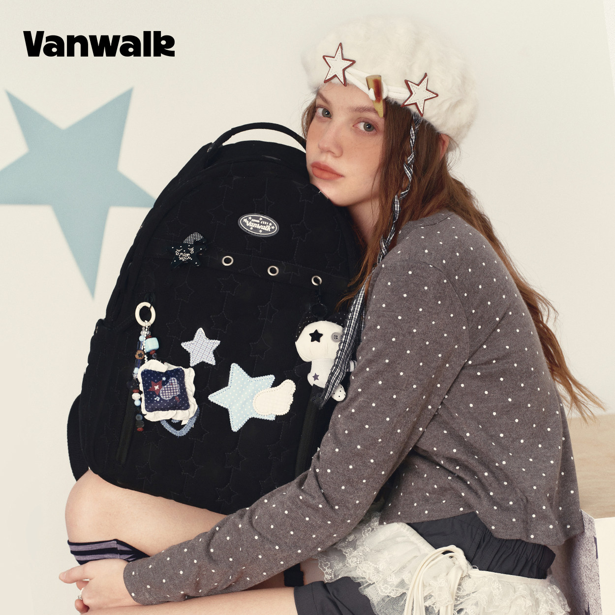 VANWALK lucky pony大容量星星双肩包女旅行学生电脑小众ins书包,淘宝优惠券,粉丝福利购,淘宝优惠卷