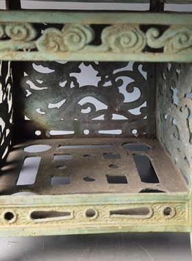 日本高冈铜器青铜灯笼铜制雨龙纹样宫灯一对复古家居摆件挂件收藏