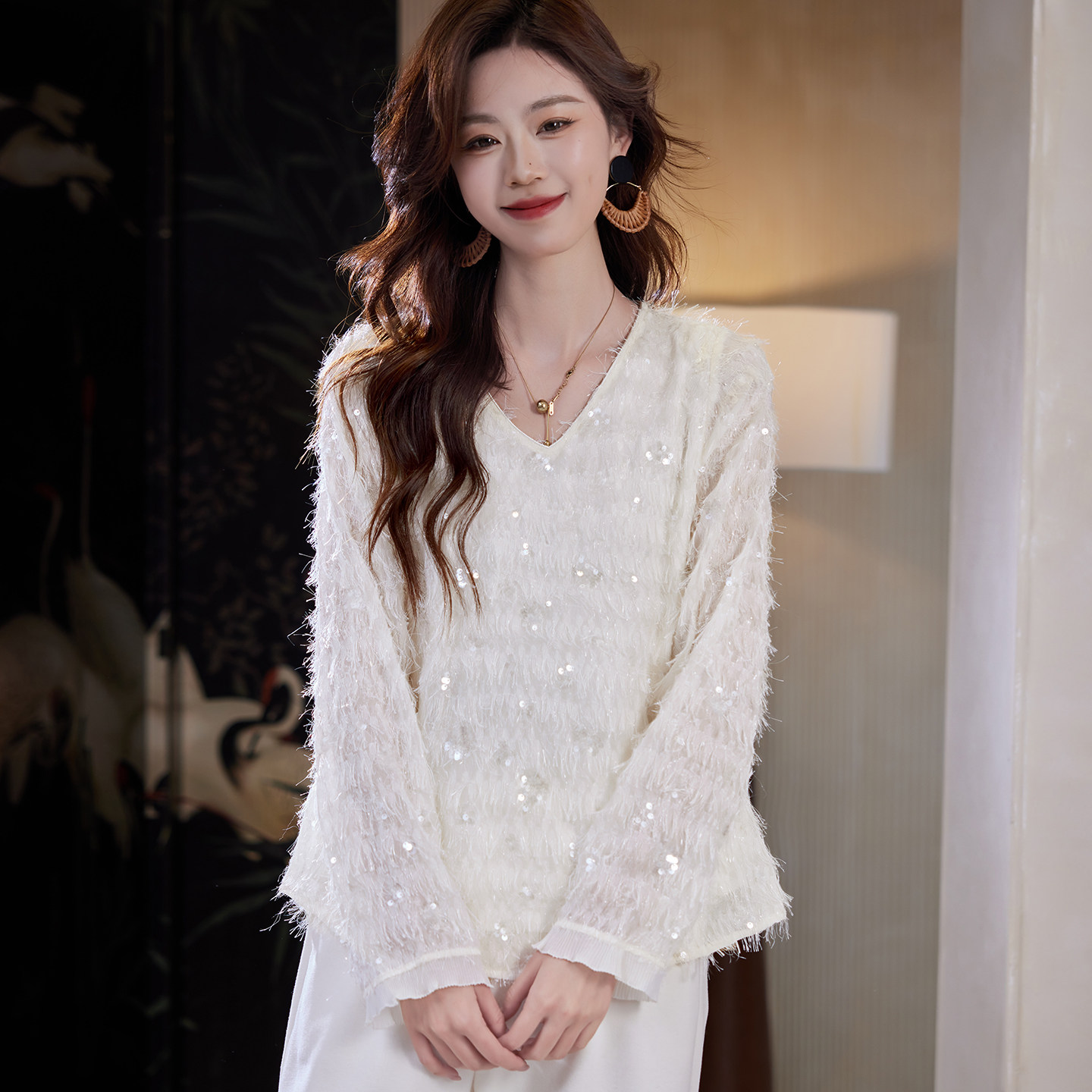 宝诗黎V领流苏亮片长袖上衣2026春季时尚洋气百搭休闲宽松女装,淘宝优惠券,粉丝福利购,淘宝优惠卷