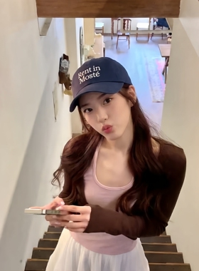 韩风个性甜酷复古鸭舌帽女新款潮牌弯檐软顶显脸小百搭情侣棒球帽