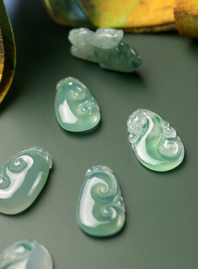 祥云复古珠宝如意天然翡翠礼物