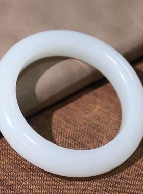 新货爆款精品宽厚条手镯玉镯子白色宽条镯子55.5圈口女款