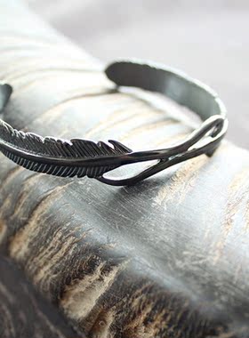 欧美风饰品哑光黑色钛钢羽毛手环