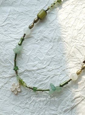 酒馆三零二秒原创设计森系绿色系复古文艺项链锁骨链百搭小清新