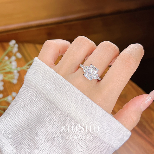 4 carat 925 silver Redion diamond ring