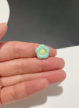 刺绣裙摆装饰补洞贴花diy可缝迷你梅花布贴头饰鞋花帽花服饰辅料