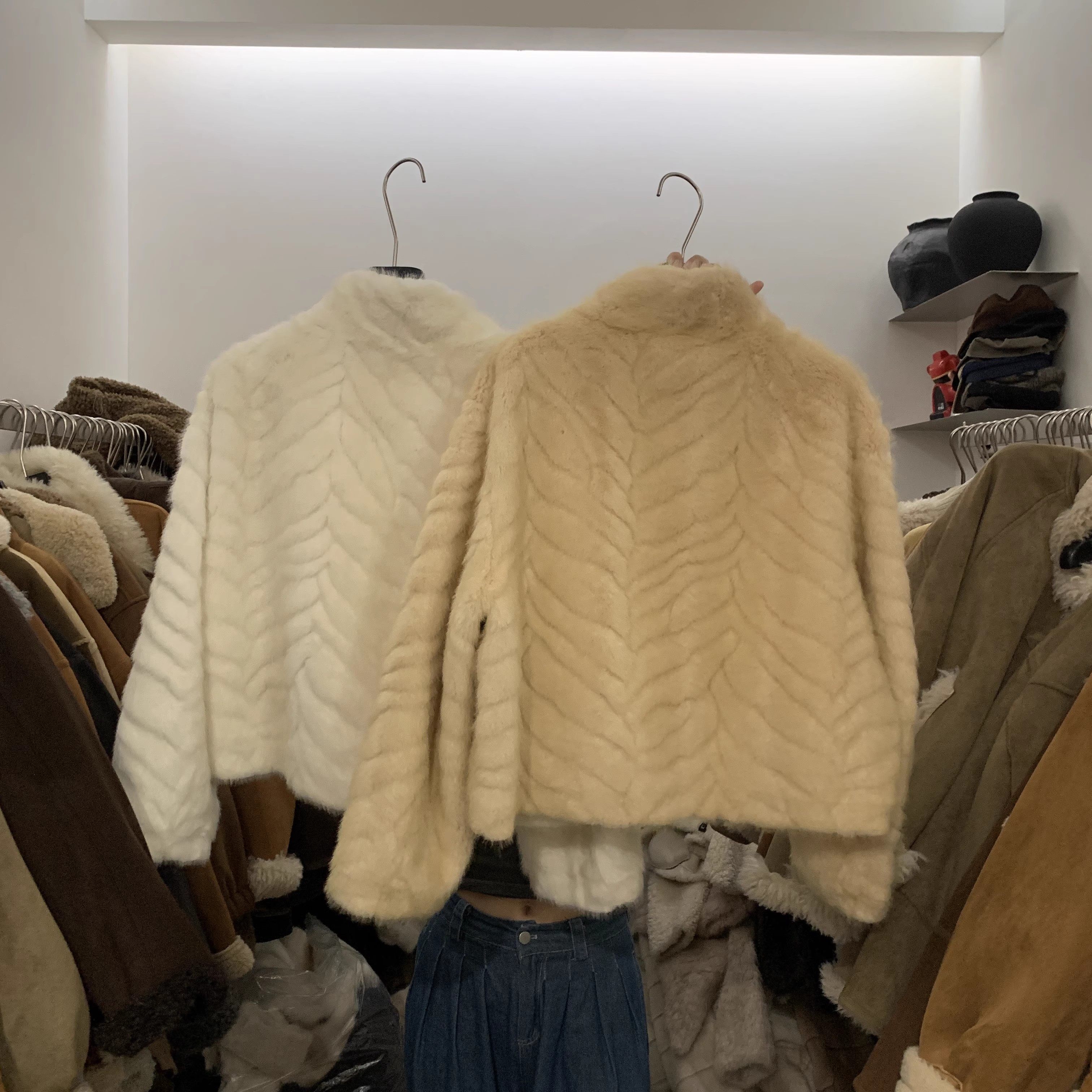 2025秋冬新款韩系时尚百搭立领保暖毛毛领皮草外套女短款拉链设计,淘宝优惠券,粉丝福利购,淘宝优惠卷