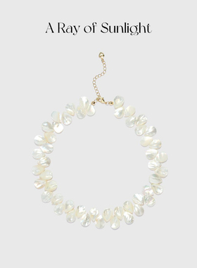 小众高级感白蝶贝花瓣项链