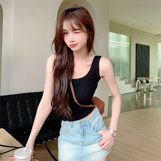 Kaka anti-exposure double U-neck camisole bottoming shirt