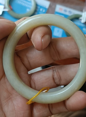 商场撤柜天然和田玉手镯玉镯子 带国家官方鉴定证书保真品礼物q92