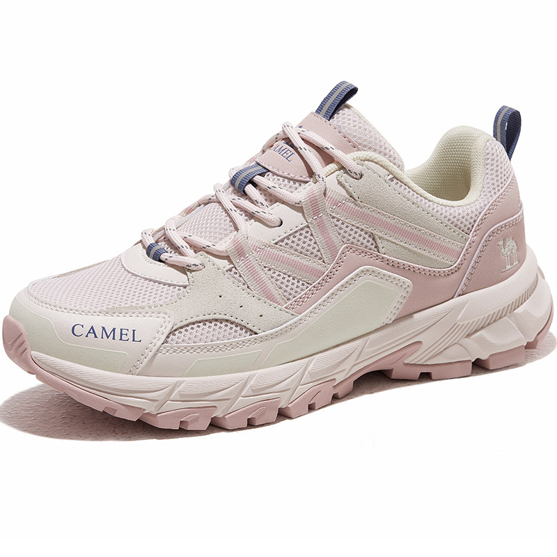  骆驼登山鞋/徒步鞋