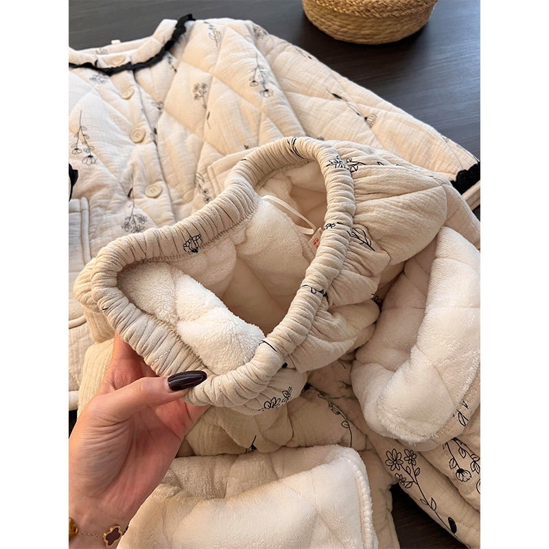 简约花朵三层夹棉加绒加厚睡衣女2025年秋冬季新款保暖家居服套装,淘宝优惠券,粉丝福利购,淘宝优惠卷