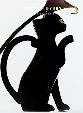 黑瓷灵猫鎏金星钻陶瓷摆件