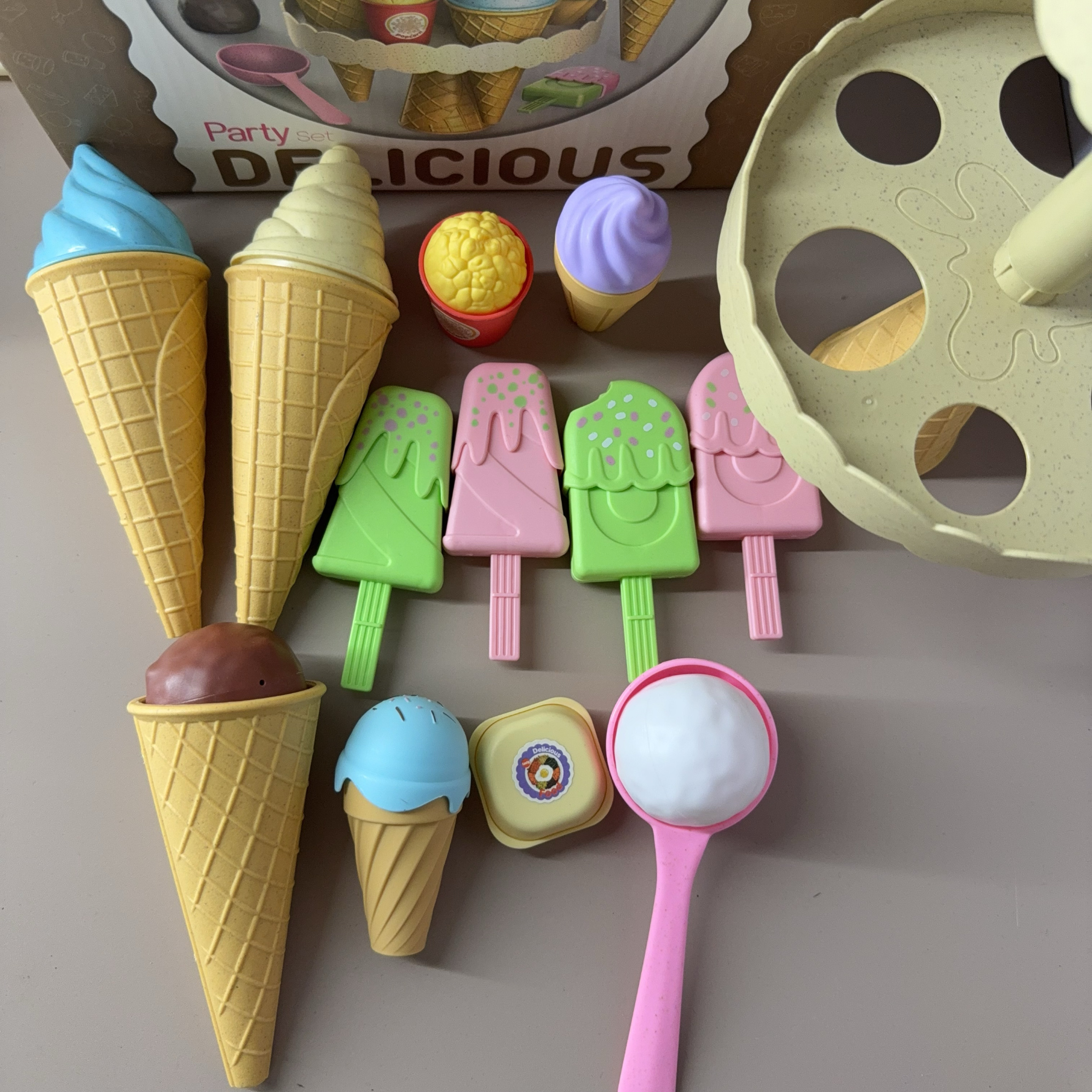 跨境儿童仿真甜品冰淇淋过家家玩具女孩拼装甜筒雪糕套装宝宝益智 - 图2