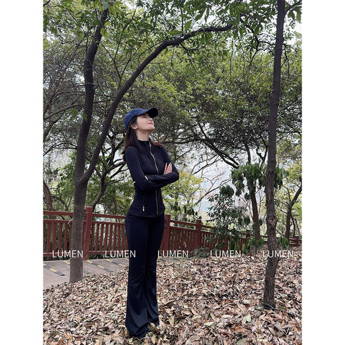 luqi lulu立领瑜伽服Defina金拉链立领夹克瘦身长袖修身运动外套 - 图3
