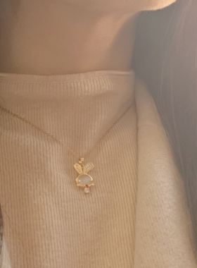 项链女爆款韩式设计轻奢小众锁骨链简约复古时尚镶砖兔子钛钢配饰