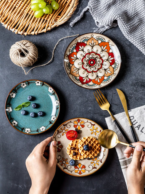 Dishesserts and bones for household small plates