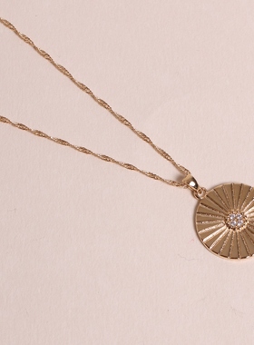 WaekuraDAUPHINE圆浮雕图案项链