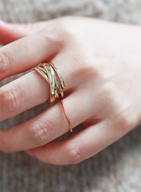 法国小众新设计师WAEKURA22秋冬romane线条交叉多层缠绕活口戒指