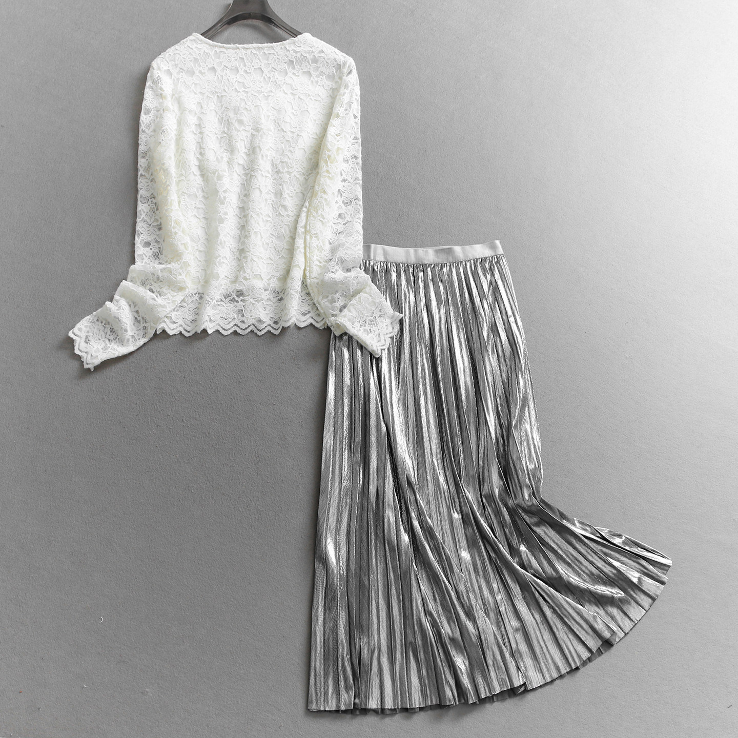 蝴蝶结系带V领长袖蕾丝衫可配一整套风琴褶半身裙女两件套装W025,淘宝优惠券,粉丝福利购,淘宝优惠卷