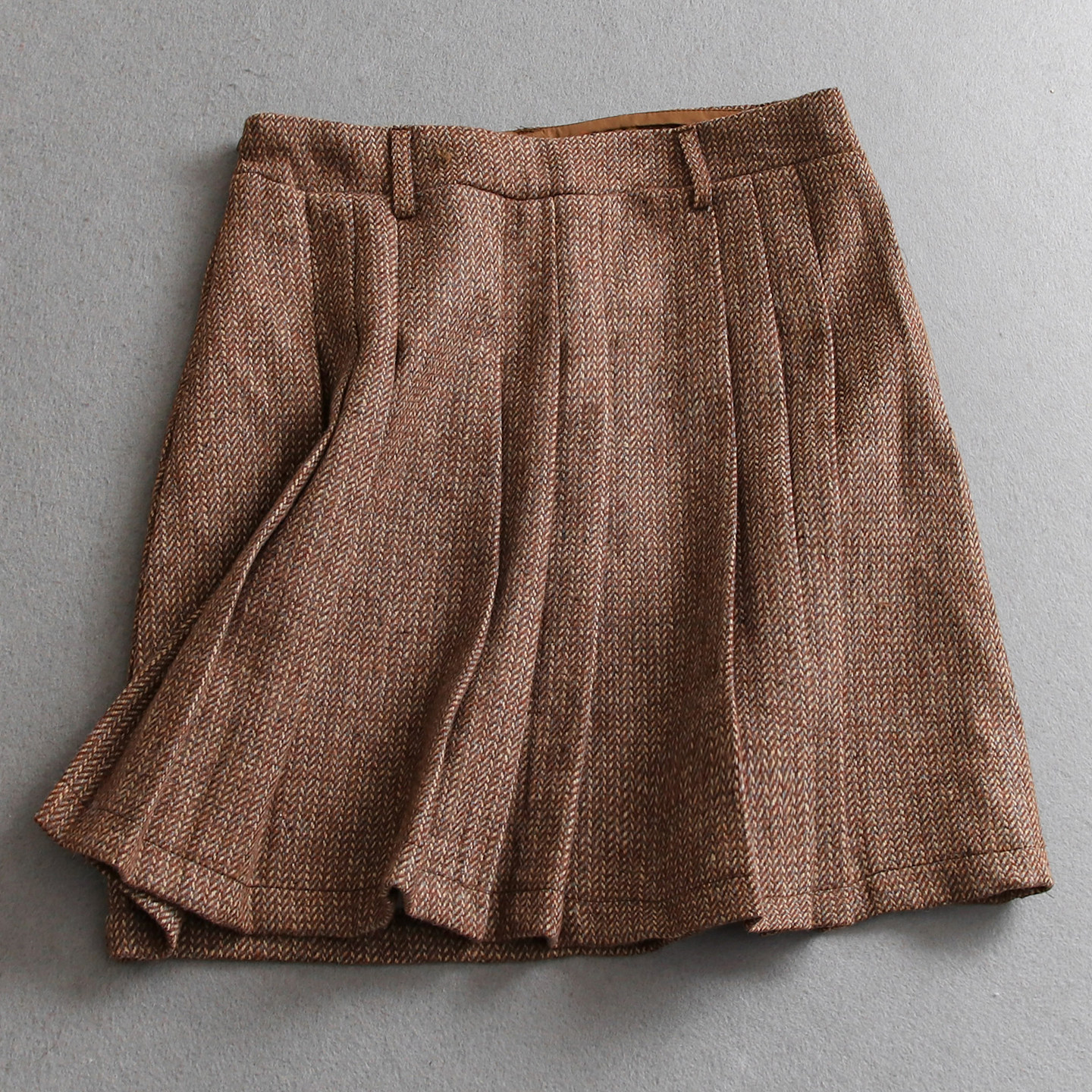 复古人字纹刺绣翻领钉珠亮片长袖外套可配一整套半身裙女套装Q901,淘宝优惠券,粉丝福利购,淘宝优惠卷